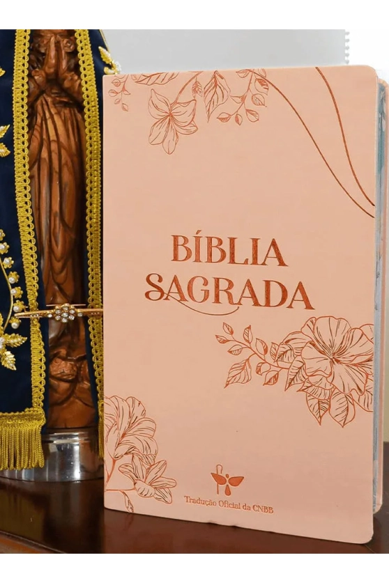 Produto Bíblia Sagrada Tradução oficial da CNBB - Luxo - Letra grande - Feminina 6ª Edição